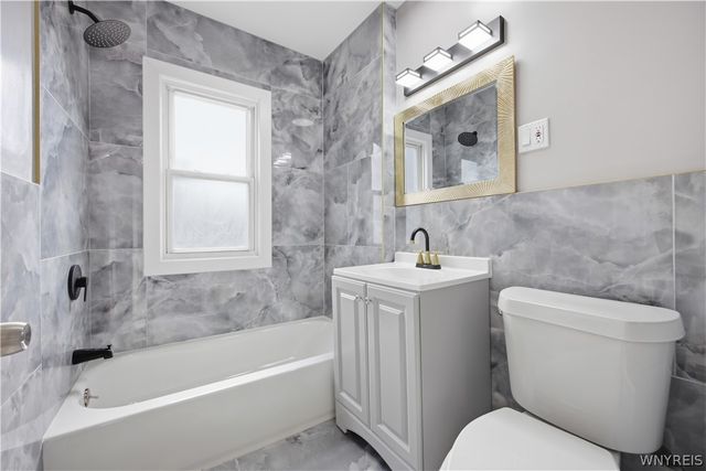 47 Fennimore Avenue, Buffalo, NY 14215