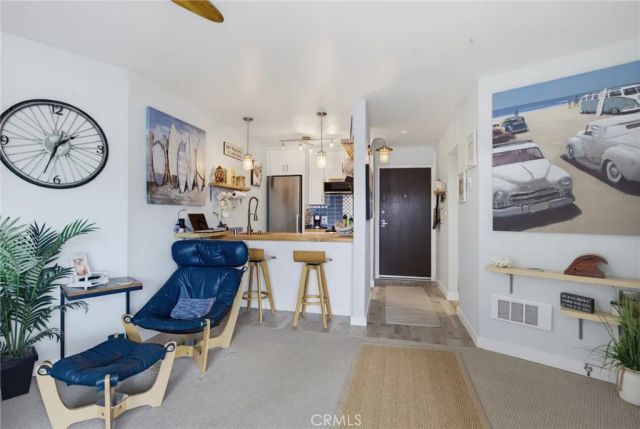 620 The Village 302, Redondo Beach, CA 90277
