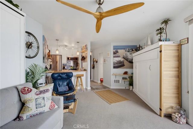 620 The Village 302, Redondo Beach, CA 90277