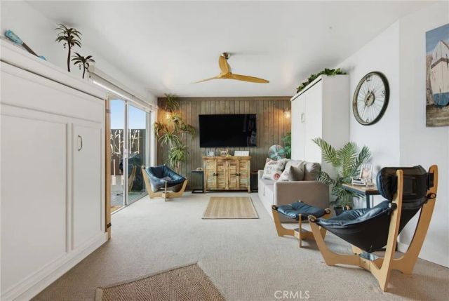 620 The Village 302, Redondo Beach, CA 90277