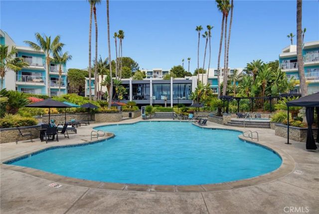 620 The Village 302, Redondo Beach, CA 90277