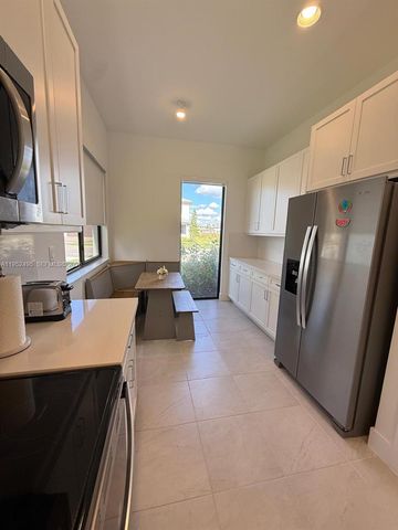 5816 Agostino way, Ave Maria, FL 34142