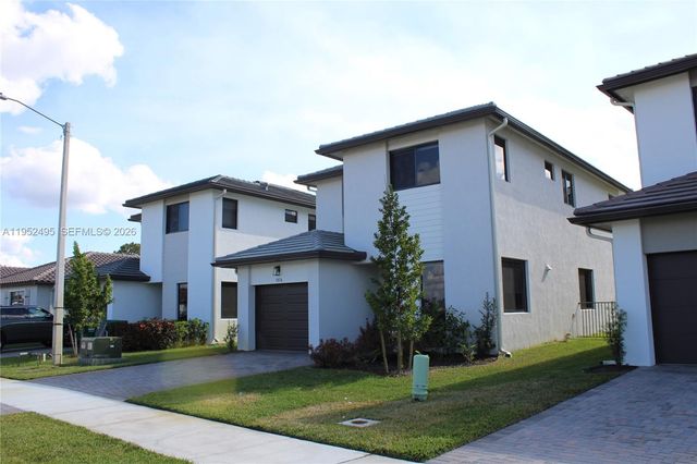 5816 Agostino way, Ave Maria, FL 34142