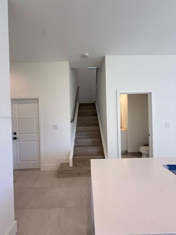 5816 Agostino way, Ave Maria, FL 34142