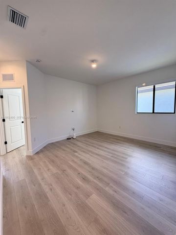 5816 Agostino way, Ave Maria, FL 34142