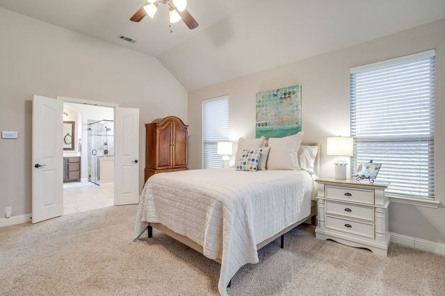 1134 Destrehan Drive, Burleson, TX 76028