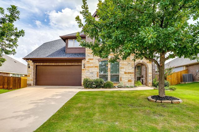 1134 Destrehan Drive, Burleson, TX 76028