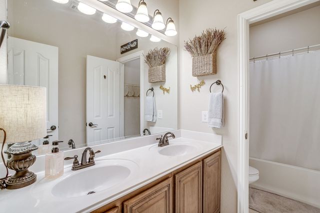 1134 Destrehan Drive, Burleson, TX 76028