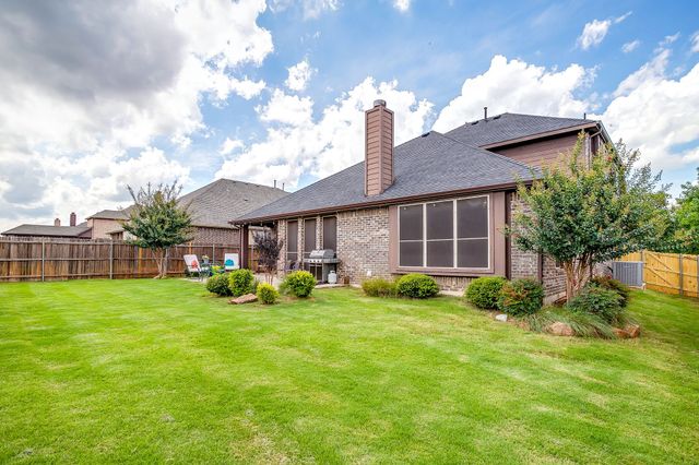 1134 Destrehan Drive, Burleson, TX 76028