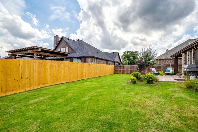 1134 Destrehan Drive, Burleson, TX 76028