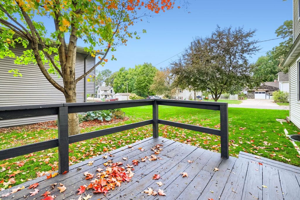 6051 Upper 46th Street N, Oakdale, MN 55128 — photo 4
