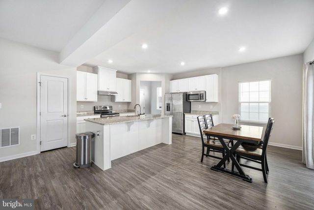 5485 LEEDSTOWN RD, King George, VA 22485