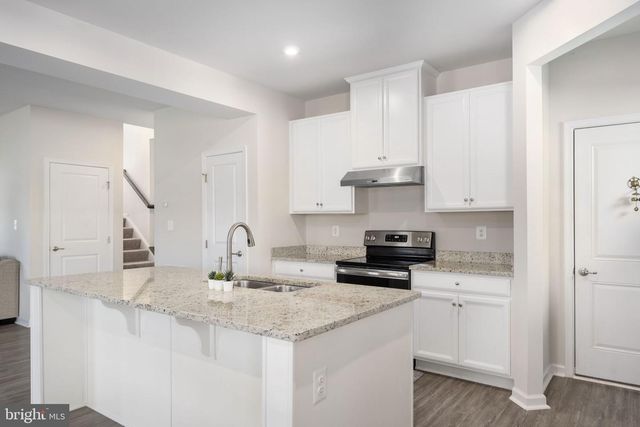 5485 LEEDSTOWN RD, King George, VA 22485