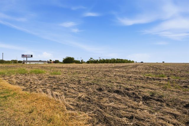661 Fm 902, Sherman, TX 75090