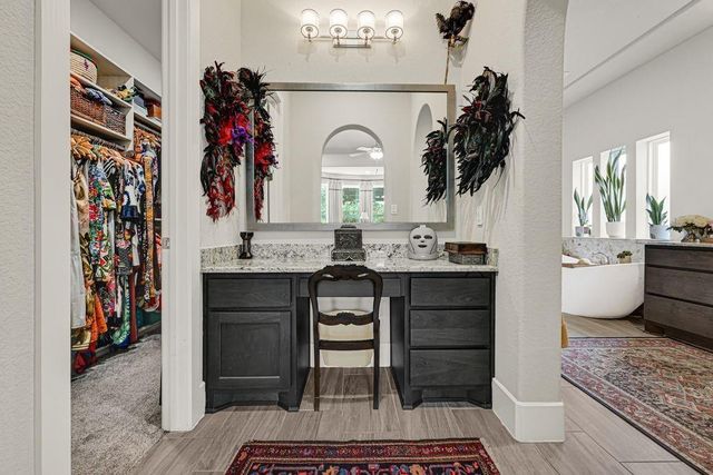 119 S Curly Willow Circle, The Woodlands, TX 77375