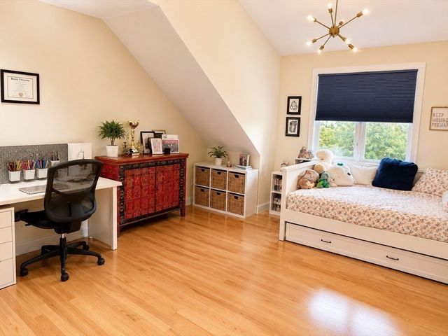 17 Courtyard Place 17, Lexington, MA 02420