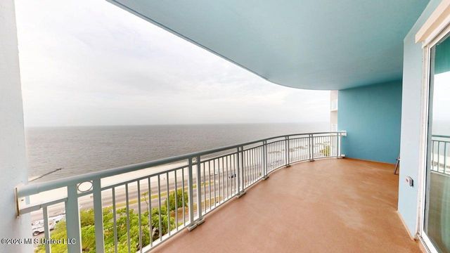 2228 Beach Drive, 1002, Gulfport, MS 39507