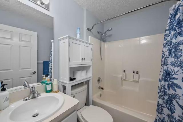 27 RADIUM LANE, Palm Coast, FL 32164