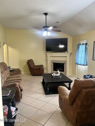 1300 Richland Drive, Southaven, MS 38671