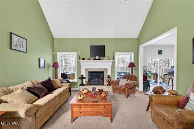 1019 Gideon Trace, Charlton, NY 12302