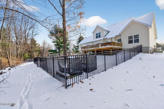 1019 Gideon Trace, Charlton, NY 12302