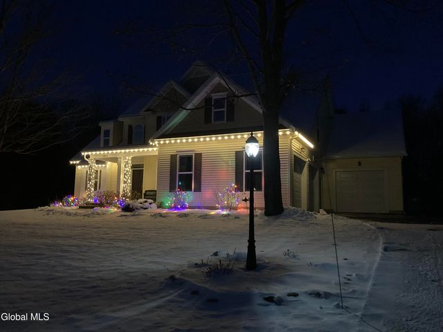 1019 Gideon Trace, Charlton, NY 12302