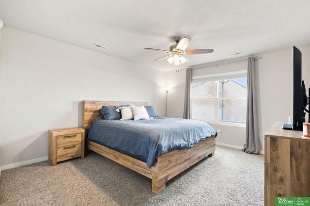 1933 N Kara Way, Fremont, NE 68025