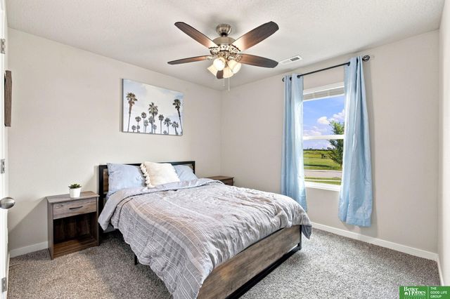 1933 N Kara Way, Fremont, NE 68025