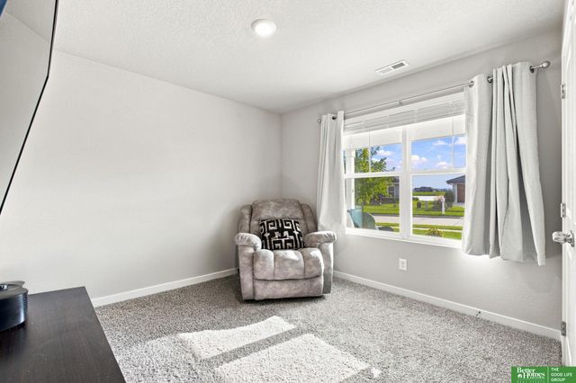 1933 N Kara Way, Fremont, NE 68025