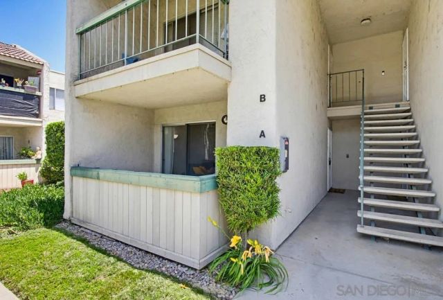 12728 Lakeshore Dr A, Lakeside, CA 92040