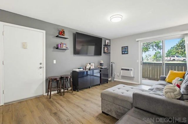 12728 Lakeshore Dr A, Lakeside, CA 92040