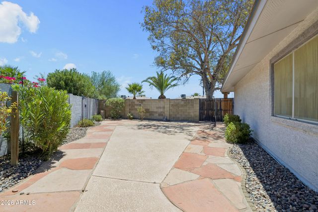13219 W MARBLE Drive, Sun City West, AZ 85375