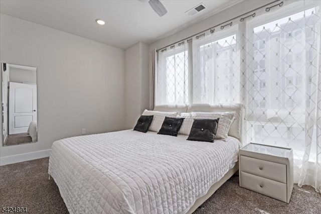 2 Vanderbilt Blvd 106, Florham Park Boro, NJ 07932