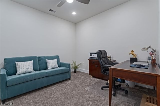2 Vanderbilt Blvd 106, Florham Park Boro, NJ 07932