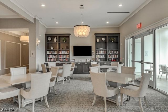 2 Vanderbilt Blvd 106, Florham Park Boro, NJ 07932