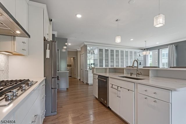 2 Vanderbilt Blvd 106, Florham Park Boro, NJ 07932