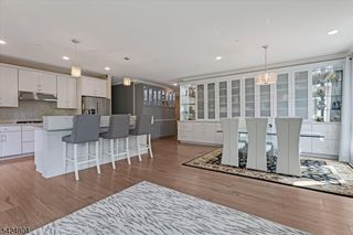 2 Vanderbilt Blvd 106, Florham Park Boro, NJ 07932