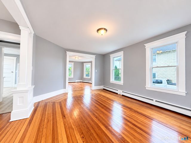 6 Spring Street, Milford, CT 06460