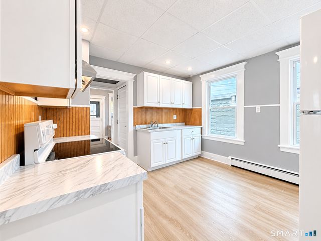 6 Spring Street, Milford, CT 06460