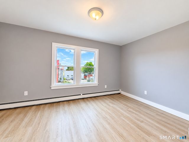 6 Spring Street, Milford, CT 06460