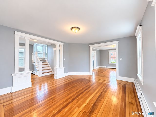 6 Spring Street, Milford, CT 06460