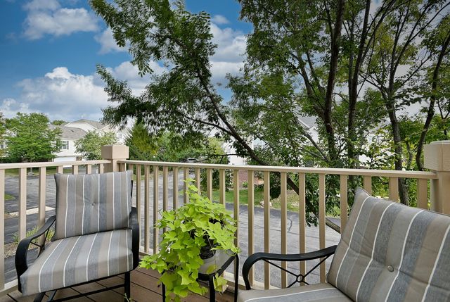 6515 Lilac Boulevard, Hanover Park, IL 60133