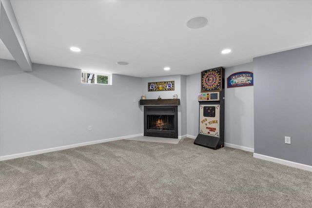 1704 Murray AVENUE, Waukesha, WI 53186