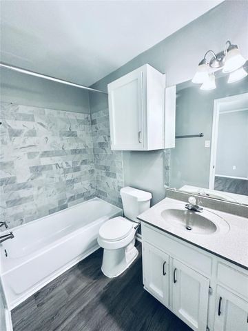 3702 S Second ST 118, Austin, TX 78704