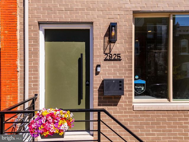 2925 W MASTER ST, Philadelphia, PA 19121