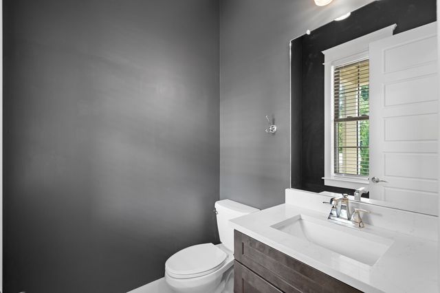 120B Lincoln Ct, Nashville, TN 37205