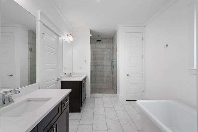 120B Lincoln Ct, Nashville, TN 37205