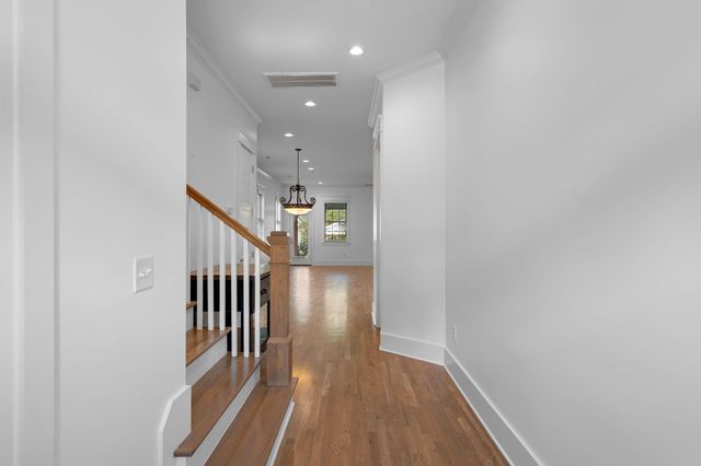 120B Lincoln Ct, Nashville, TN 37205