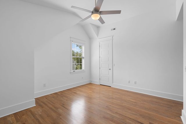 120B Lincoln Ct, Nashville, TN 37205