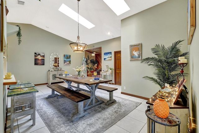 419 SE 6th Street, Dania Beach, FL 33004